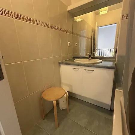 Apartment Duplex Climatise 3 Pieces Avec Jardinet Et Garage Prive - 6 Couchages, - Fr-1-250-177 *